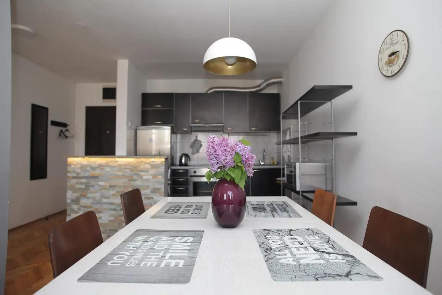 Heart Of The City - 75Sqm Suite Скоп'є Екстер'єр фото